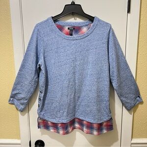 IZOD Women's Light Blue Heathered Sweatshirt